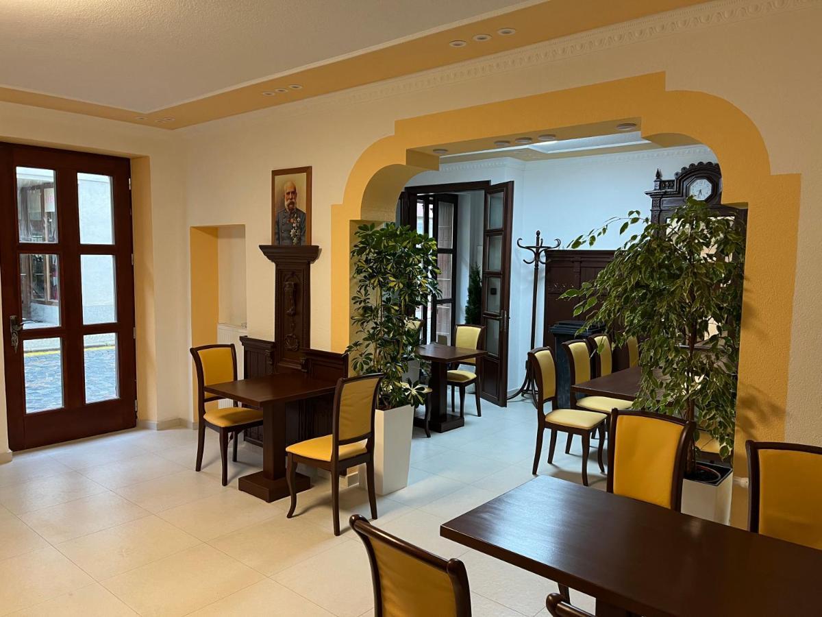 Vt6 House & Restaurant Bed & Breakfast Znojmo Ngoại thất bức ảnh