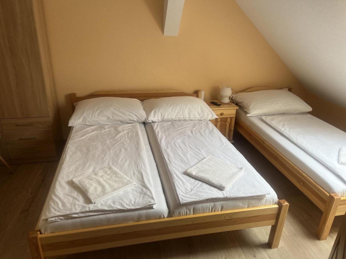Vt6 House & Restaurant Bed & Breakfast Znojmo Ngoại thất bức ảnh