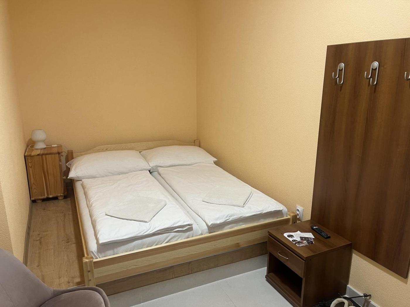 Vt6 House & Restaurant Bed & Breakfast Znojmo Ngoại thất bức ảnh
