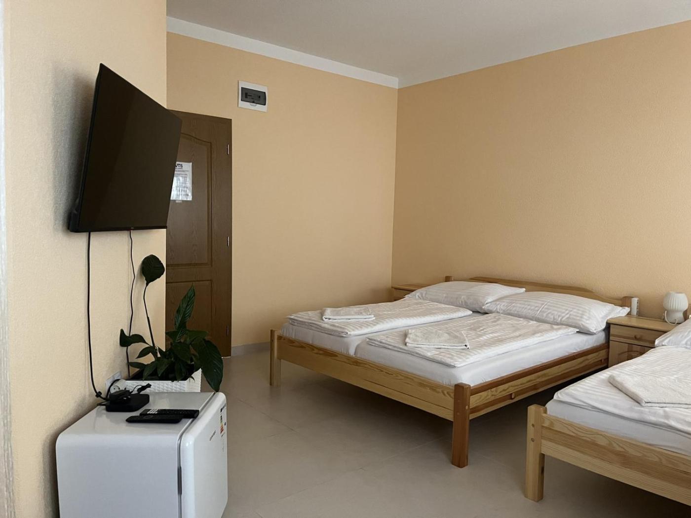 Vt6 House & Restaurant Bed & Breakfast Znojmo Ngoại thất bức ảnh