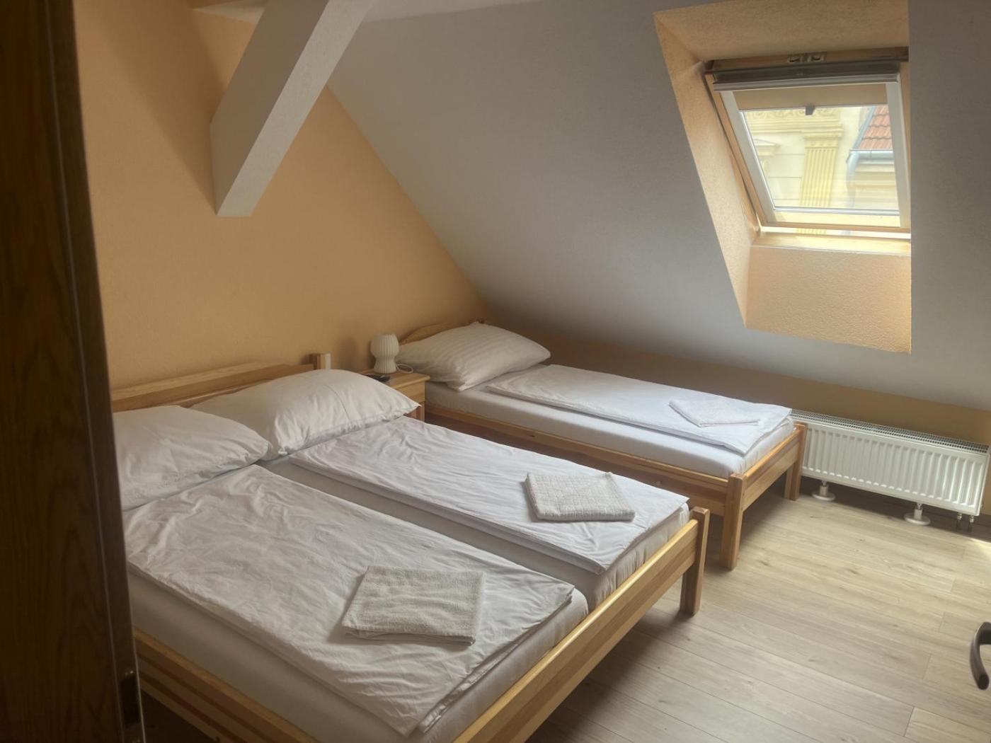 Vt6 House & Restaurant Bed & Breakfast Znojmo Ngoại thất bức ảnh